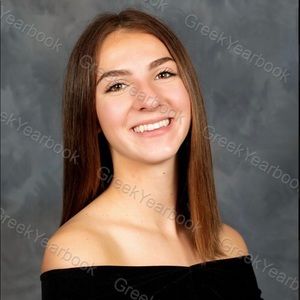 Meet your Posher, Olivia